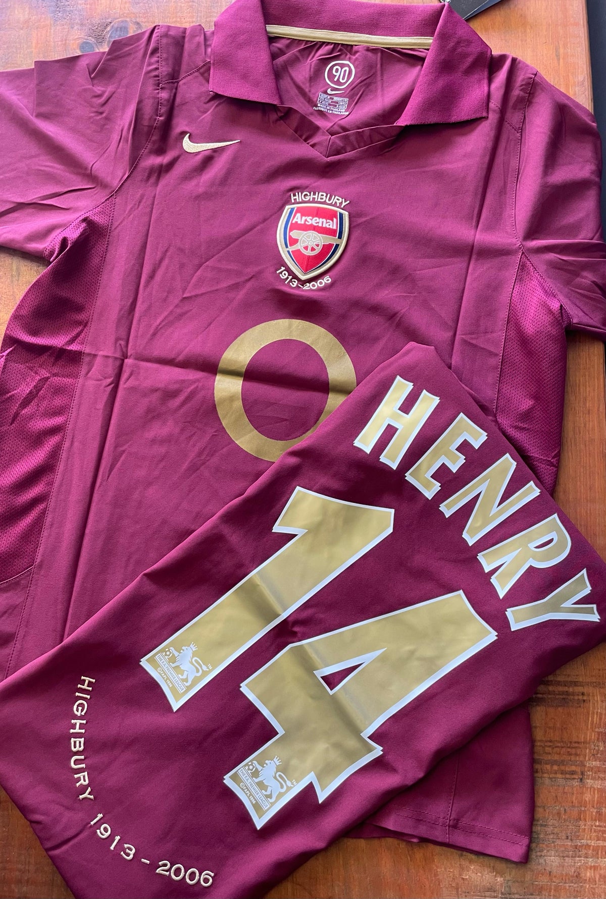 Arsenal 2005/06 Henry 14 (Retrô)