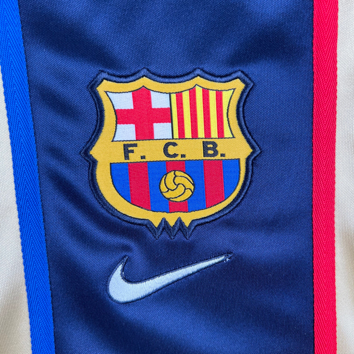 Barcelona 2002 N#9 Kluivert (Retrô)