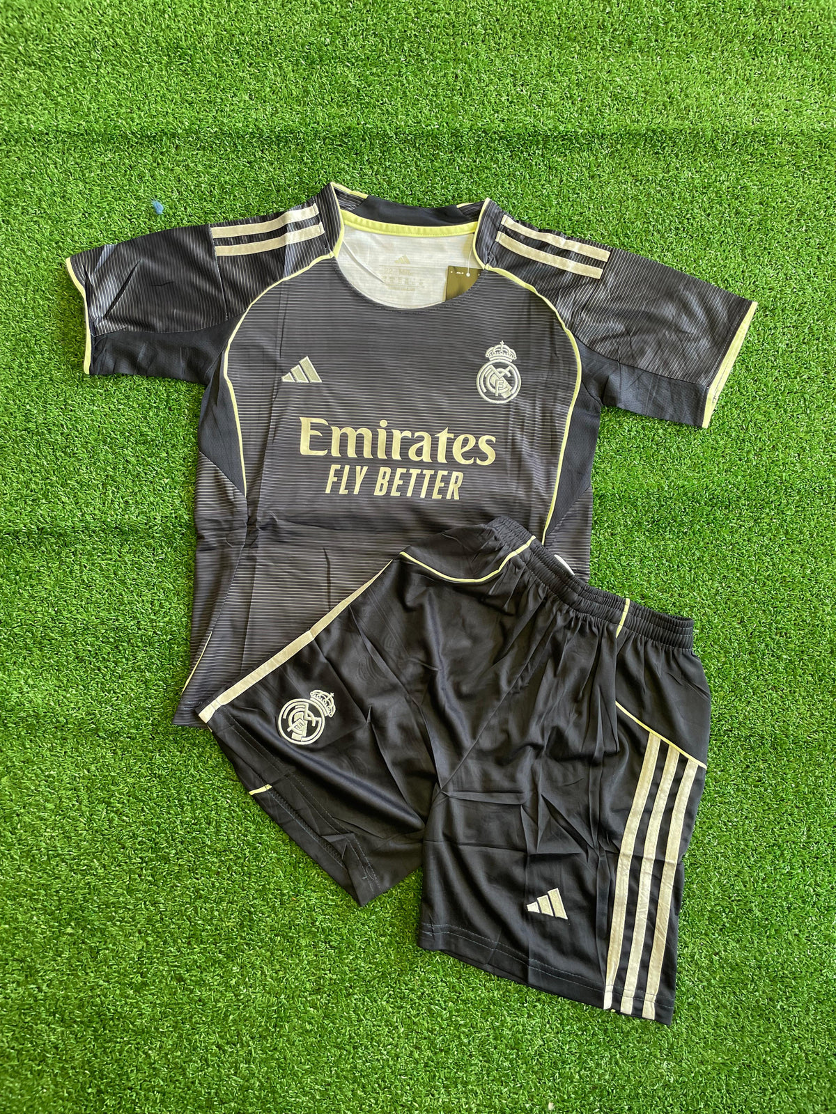 Kit Infantil Real Madrid 25/26 II