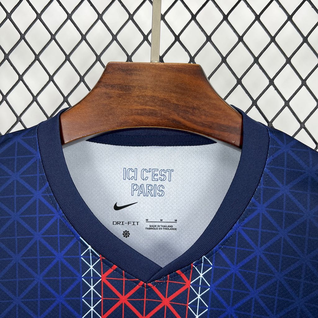 PSG 25/26 Titular