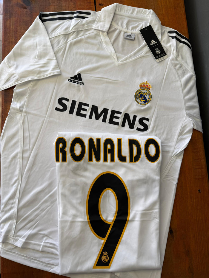 Real Madrid 03/04 (Retrô)