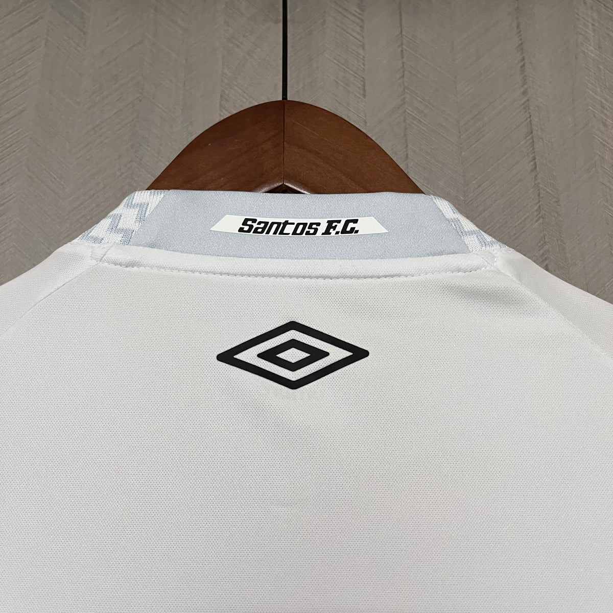 Santos 25/26 Titular