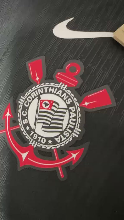 Cliente Leal Imports com o manto